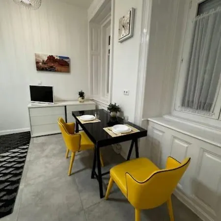 公寓 Cozy In The Heart Of Buda *